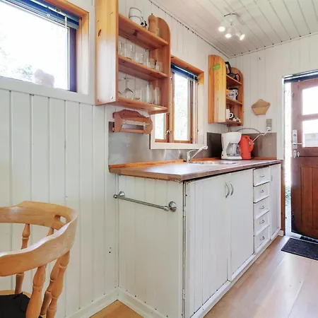 Kolja - 3km From The Sea By Interhome *